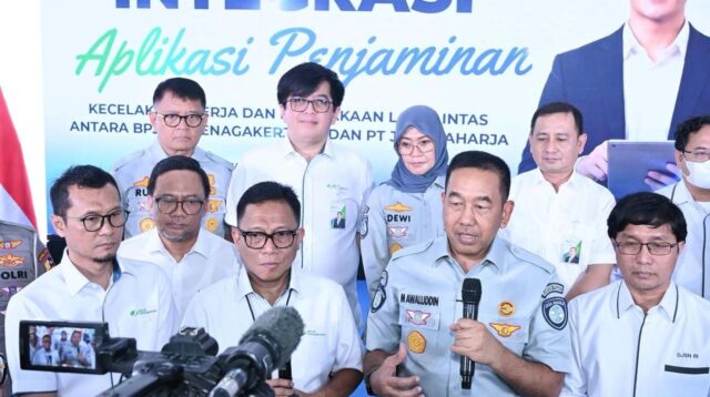 Jasa Raharja dan BPJS Ketenagakerjaan Integrasikan Aplikasi Layanan untuk Percepat Penjaminan Korban Kecelakaan Kerja di Jalan Raya.