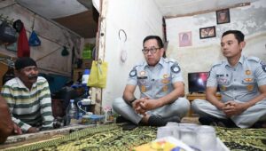 Jasa Raharja Terus Bergerak, Tiga Ahli Waris Korban KM Virgo Terima Santunan di Jawa Timur.